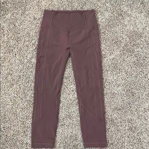 Lulu Lemon Cropped Leggungs